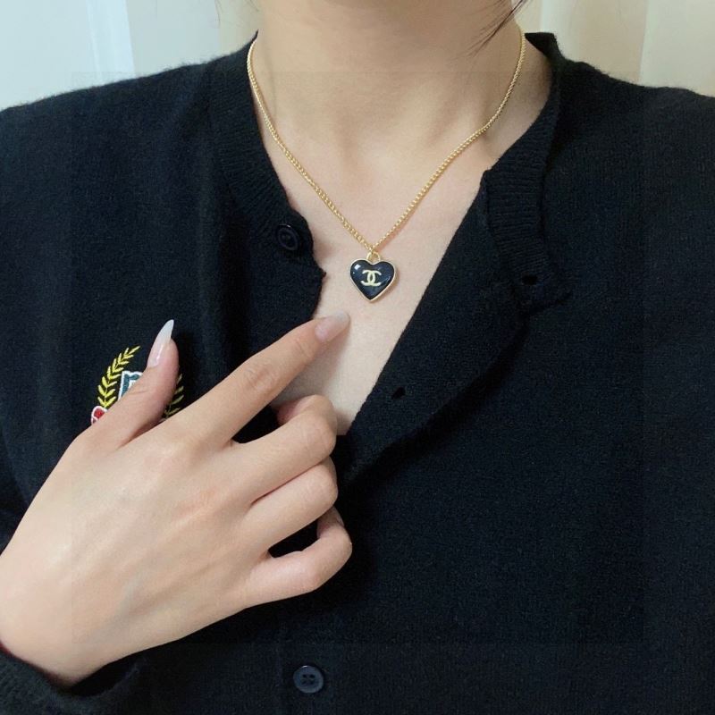 Ch*el brooches
